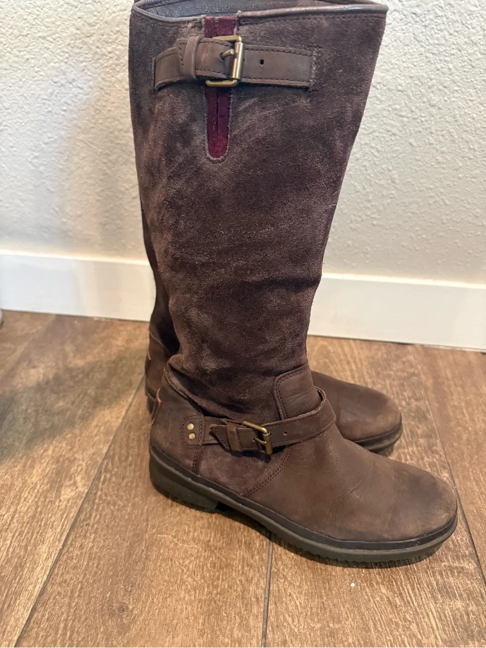 Ugg Australia Thomsen Stout‎ Brown Waterproof Boots Size 6